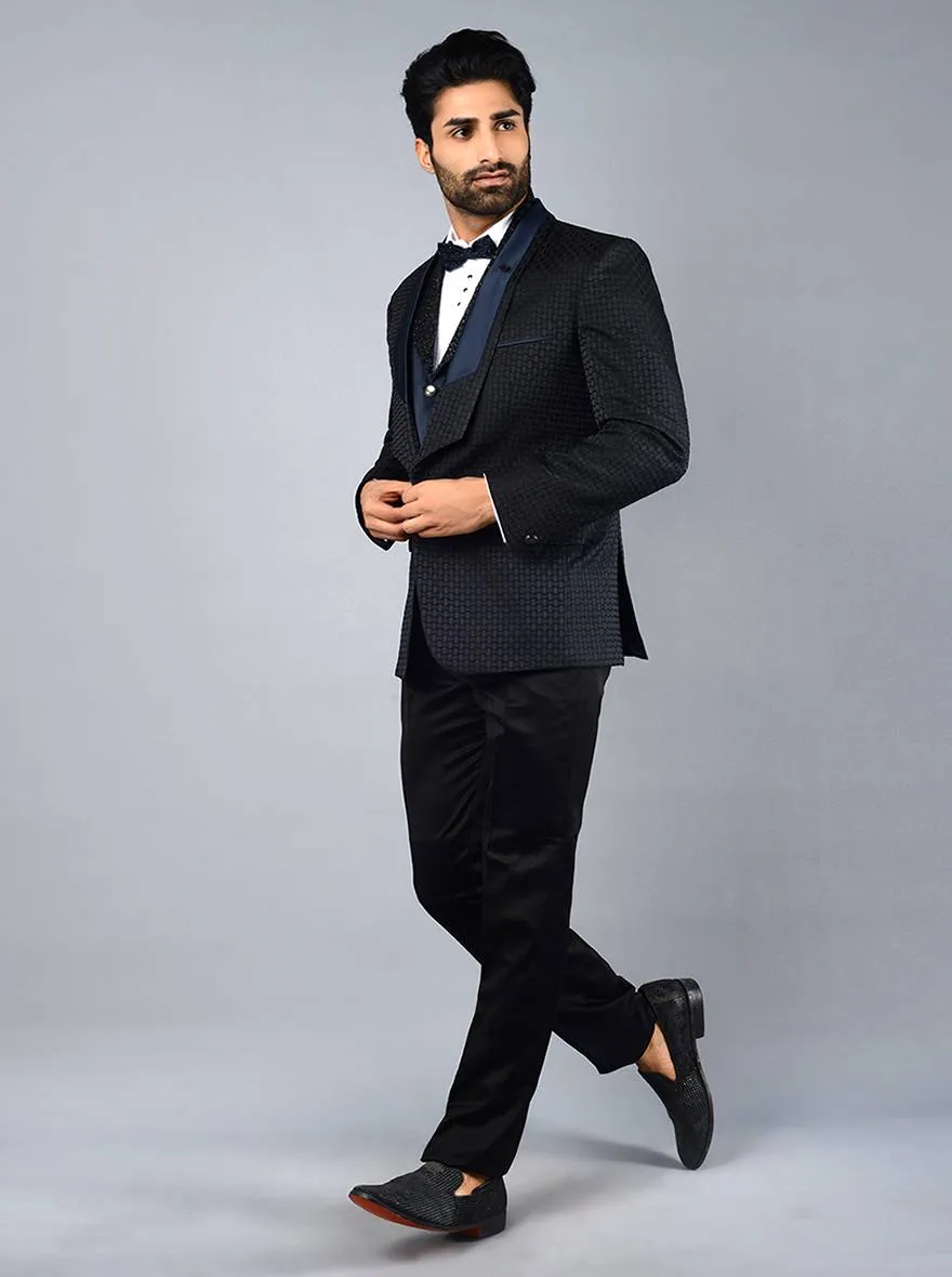 Black & Navy Blue Self Textured Regular Fit Suit | JadeBlue