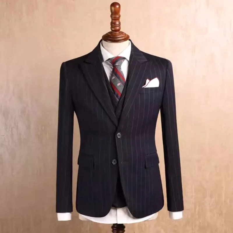 Black Striped Peaked Lapel Business Suits Three Pieces Tuxedos Wedding Party Groom Blazer Vest Pants