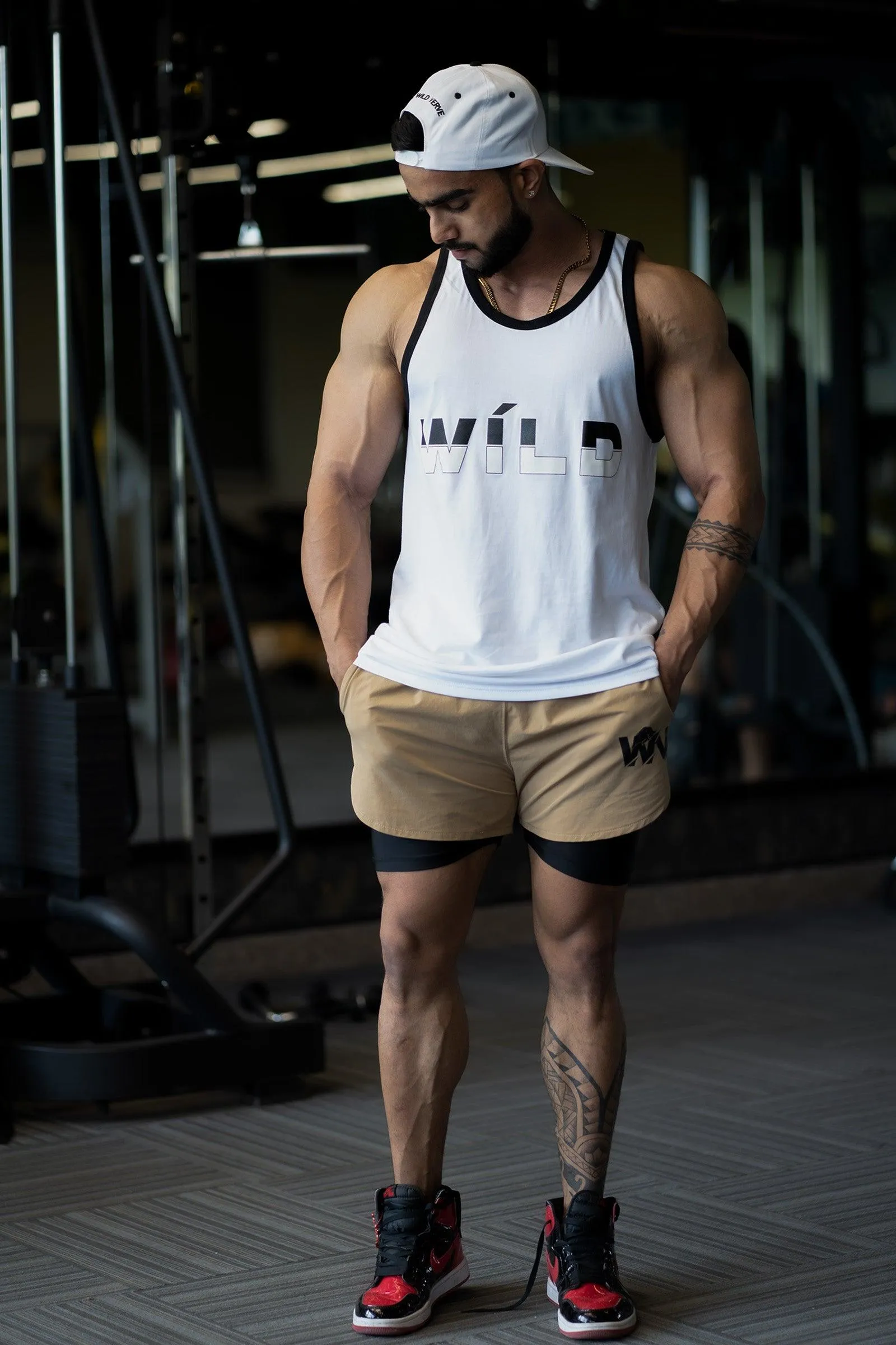 Streetwear Tank With Wild Print (white)