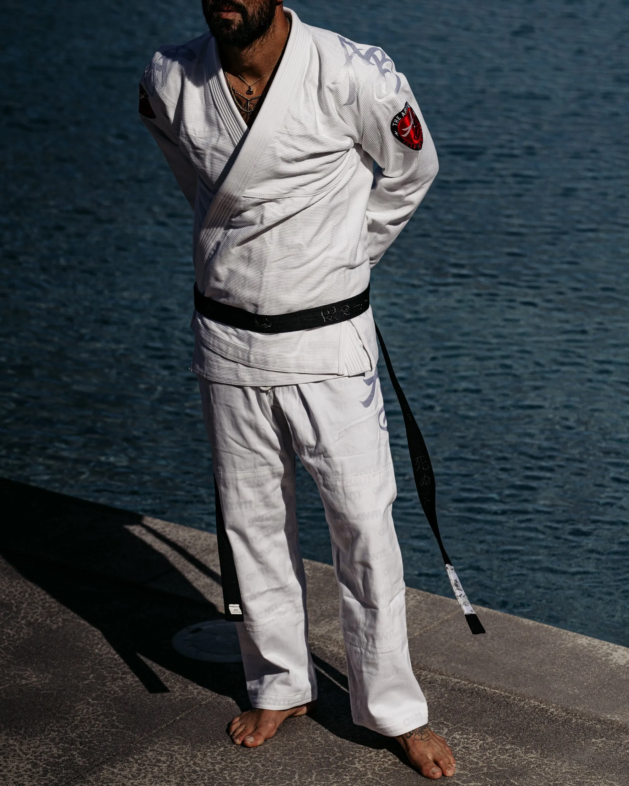 The Official Issue Business Suit - V32 Thirteenth Anniversary -  WHITE