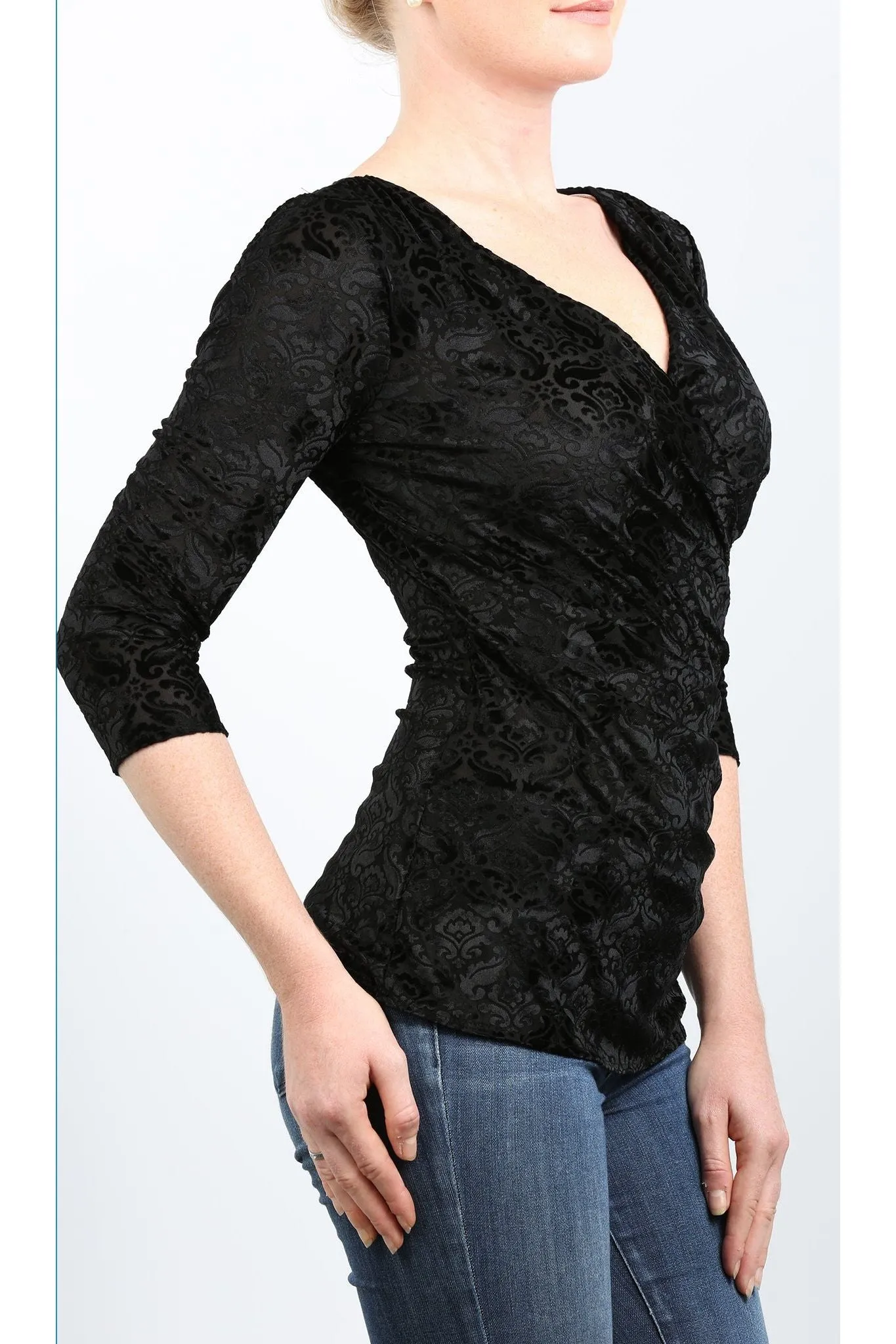 TOSCA Crossover Velvet Top Black